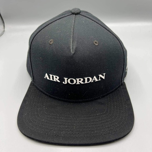Air Jordan Loyalty Hat Men‎ Black Embroidered Jumpman Snap Back Cap